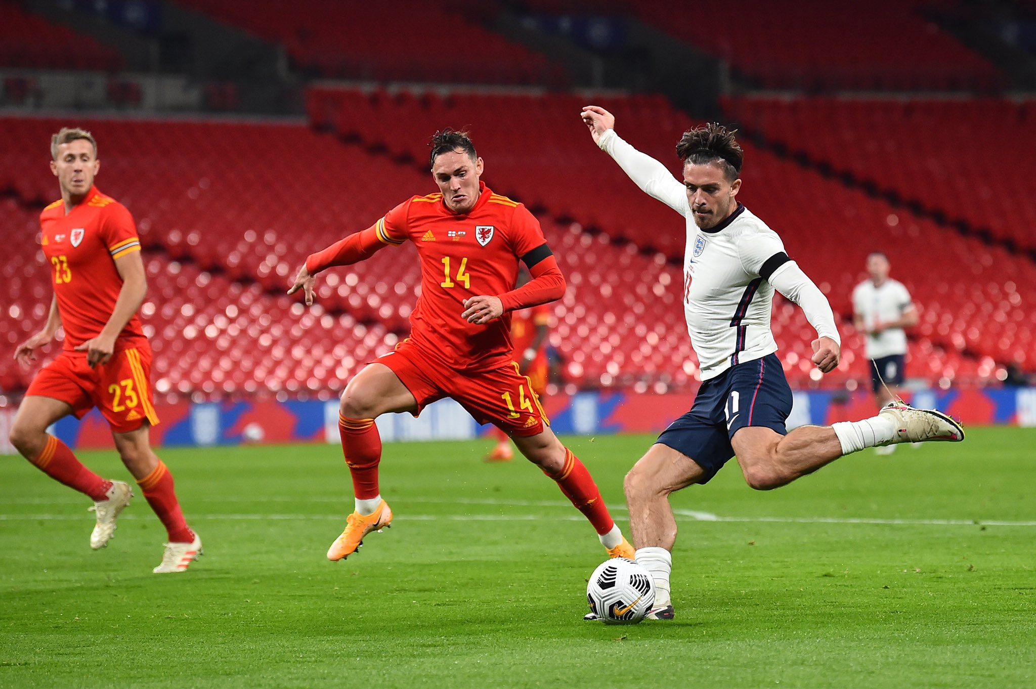 Όλοι πάνε με... χίλια τον Γκρίλις, εκτός από τον Κιν!