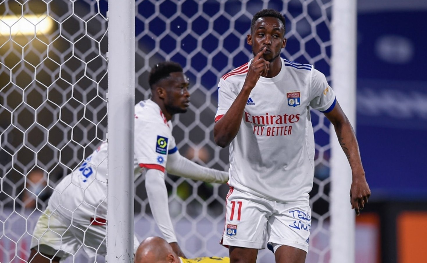 Ανατροπή με…καρδιοχτύπι