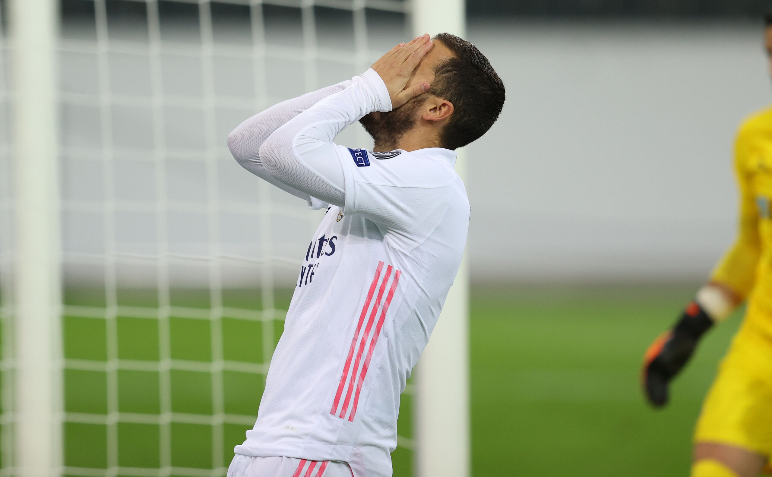 Μαύρα χάλια ΚΑΙ τώρα ο Αζάρ- Έγινε αλλαγή στο 65΄!