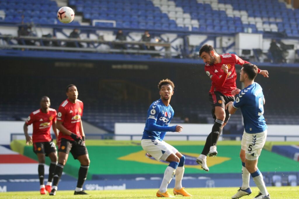 Η Γιουνάιτεντ έχει σφυγμό – Το φιλί της ζωής ο Μπρούνο (vid)