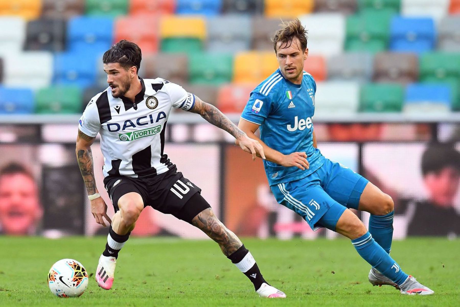 Η Γιουβέντους τσεκάρει δύο στη θέση του Κεντίρα!