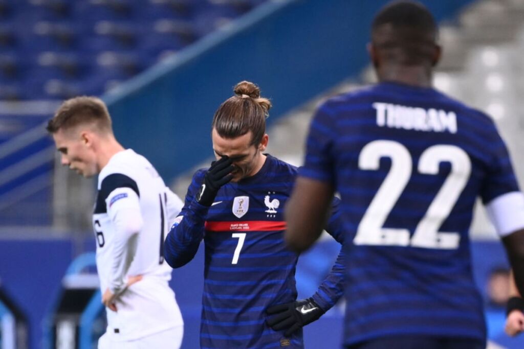 Φιλική φάπα της Φινλανδίας στους Πρωταθλητές κόσμου (vid)