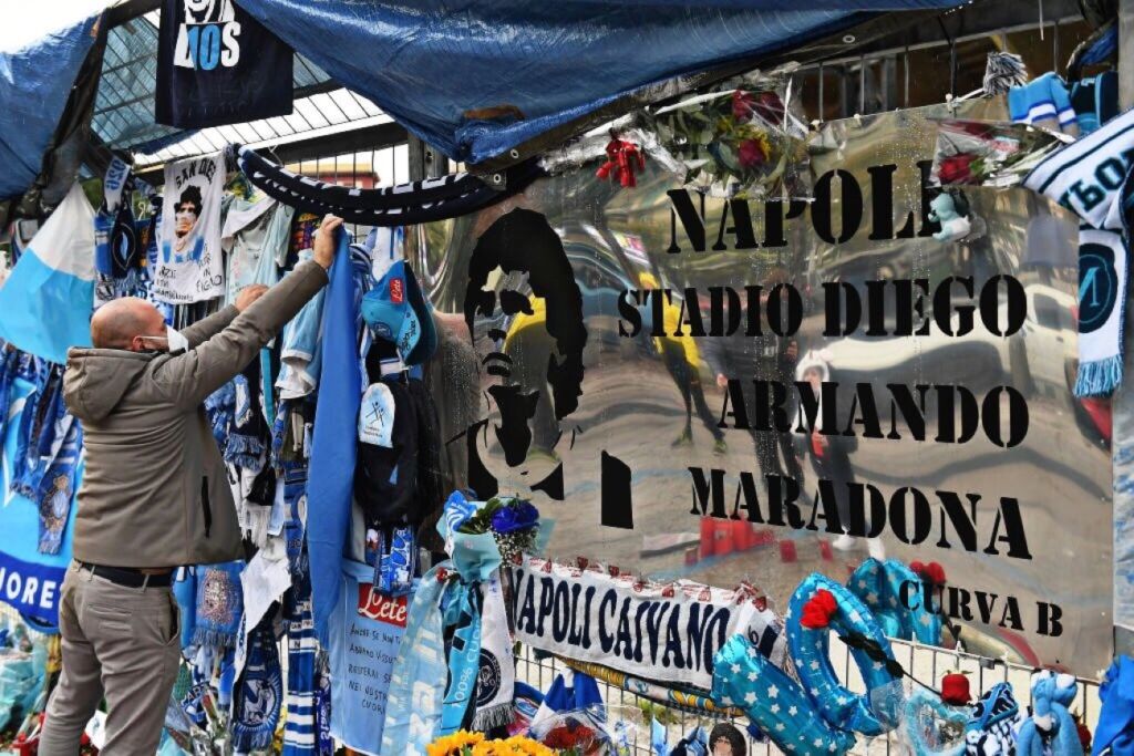 Επίσημο: Μετονομάζεται σε “Ντιέγκο Μαραντόνα” το γήπεδο της Νάπολι!