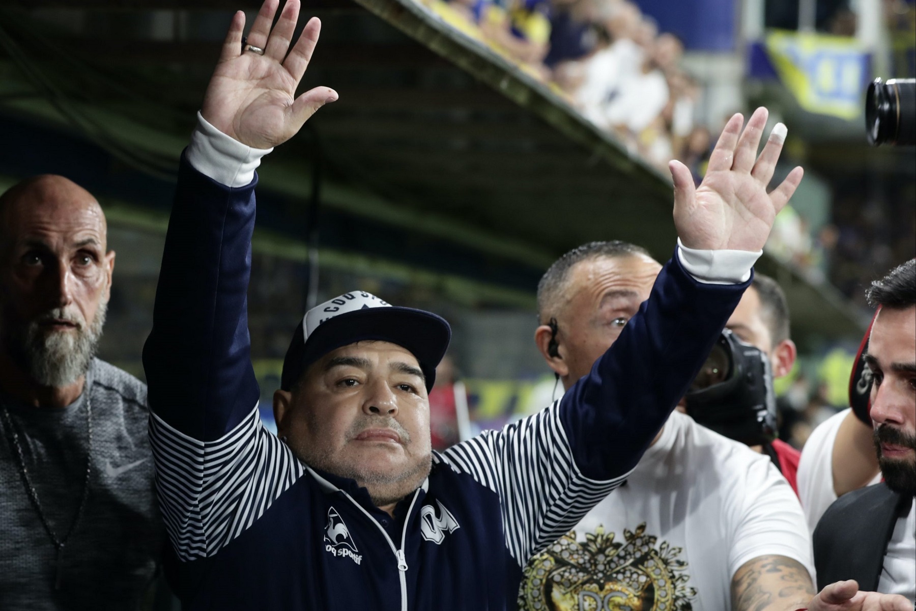 O πατέρας Μαραντόνα και ο γιος Μέσι