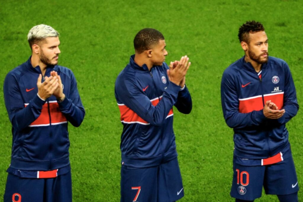 Η Παρί ταξιδεύει αποδεκατισμένη στη Λειψία