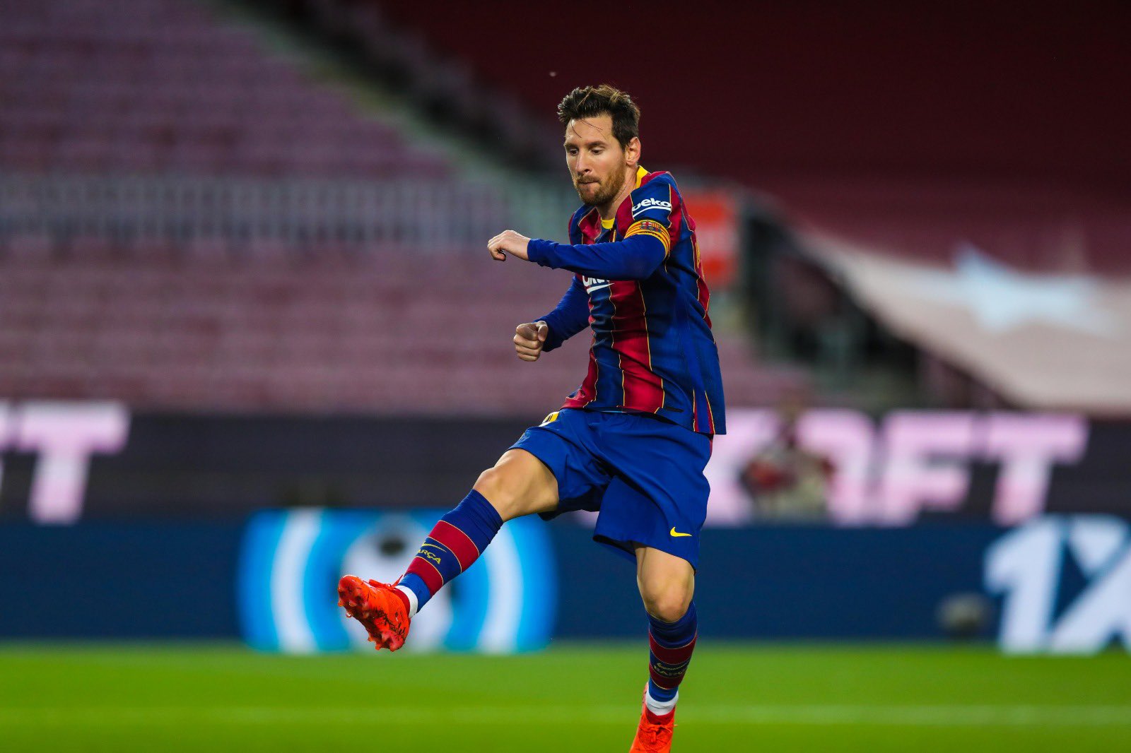 Η αφοσίωση του Μέσι κοστίζει… πολλά εκατομμύρια στην Μπαρτσελόνα!