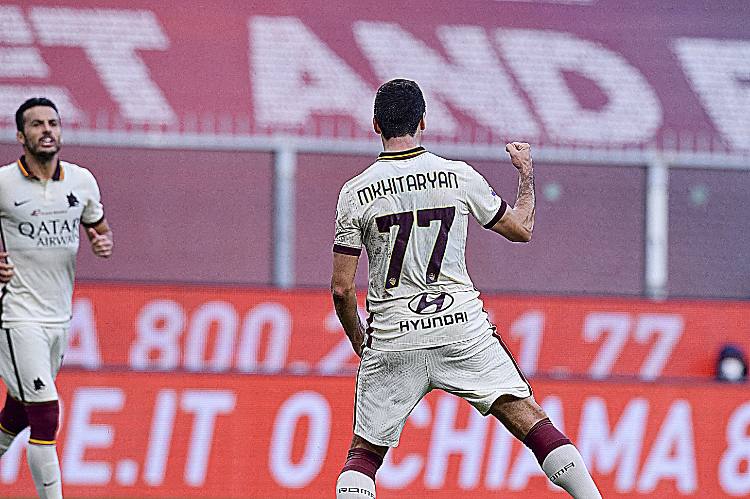 Ρωμαϊκά… όργια από τον Μικιταριάν! (vid)