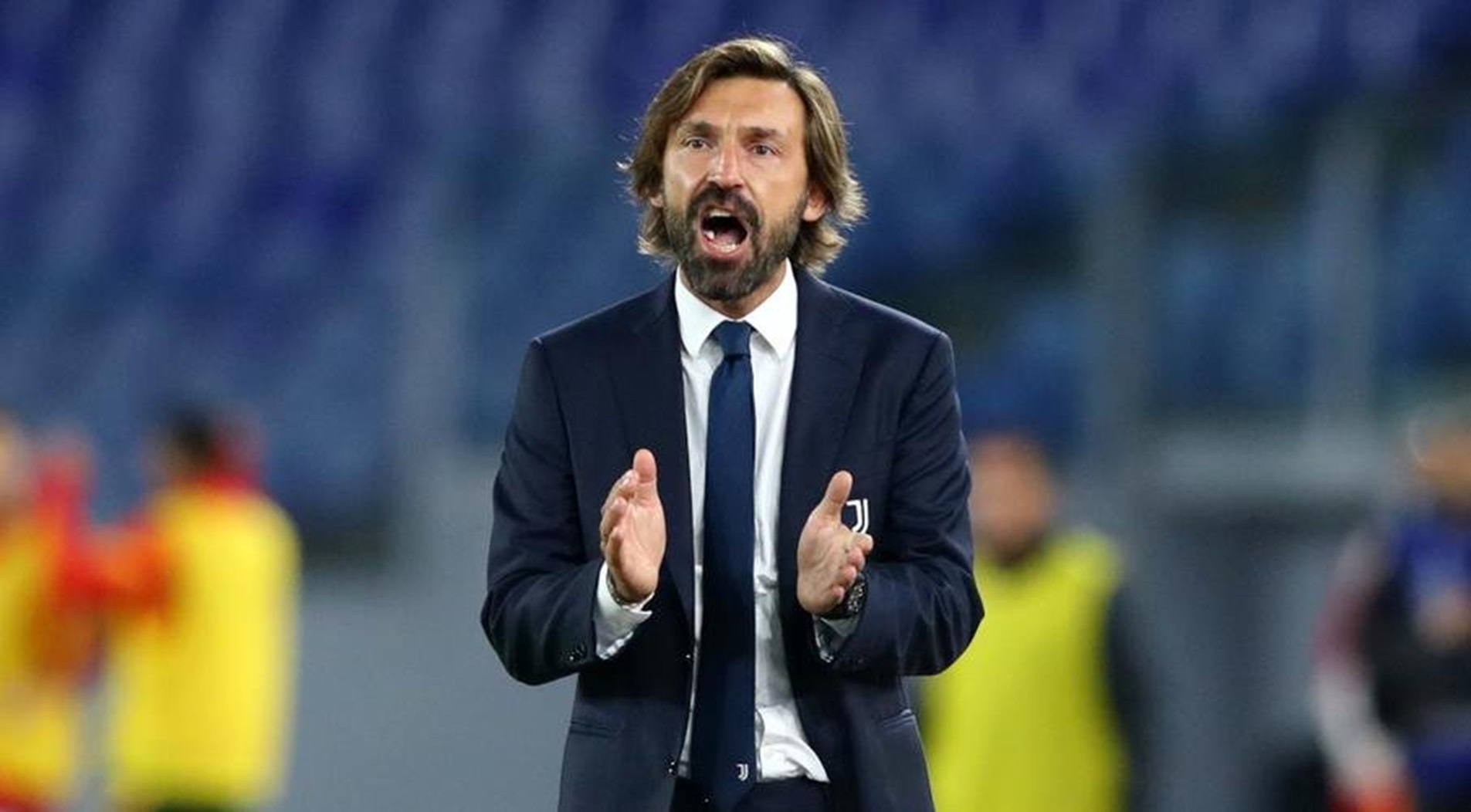 Ντε Λαουρέντις: “Πίρλο, απλά μη μιλάς”!