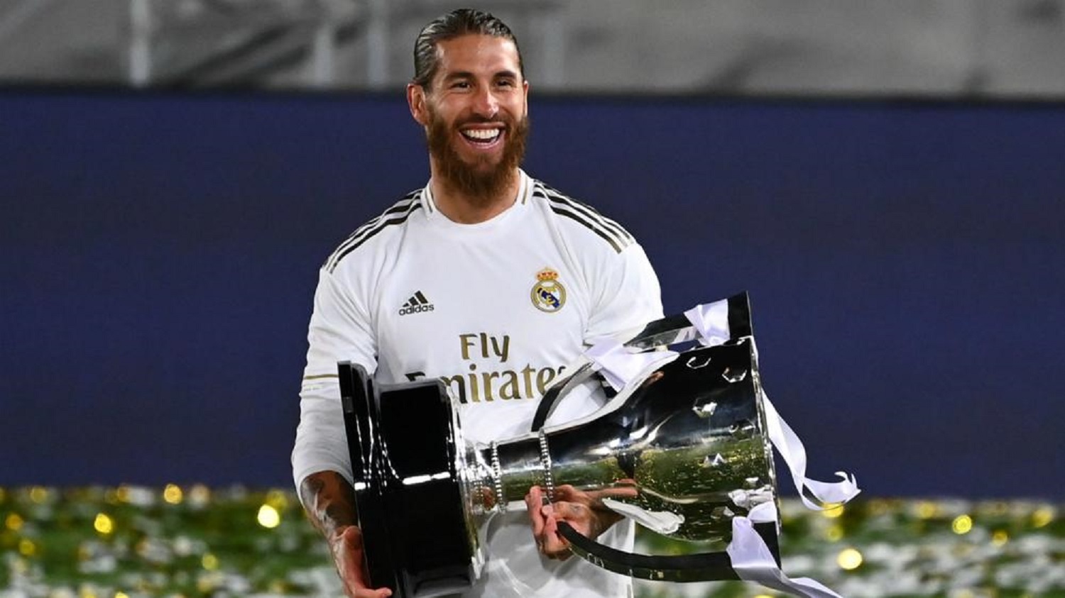 Πλάι στη «Βασίλισσά» του μια ζωή θα μείνει ο Ράμος!