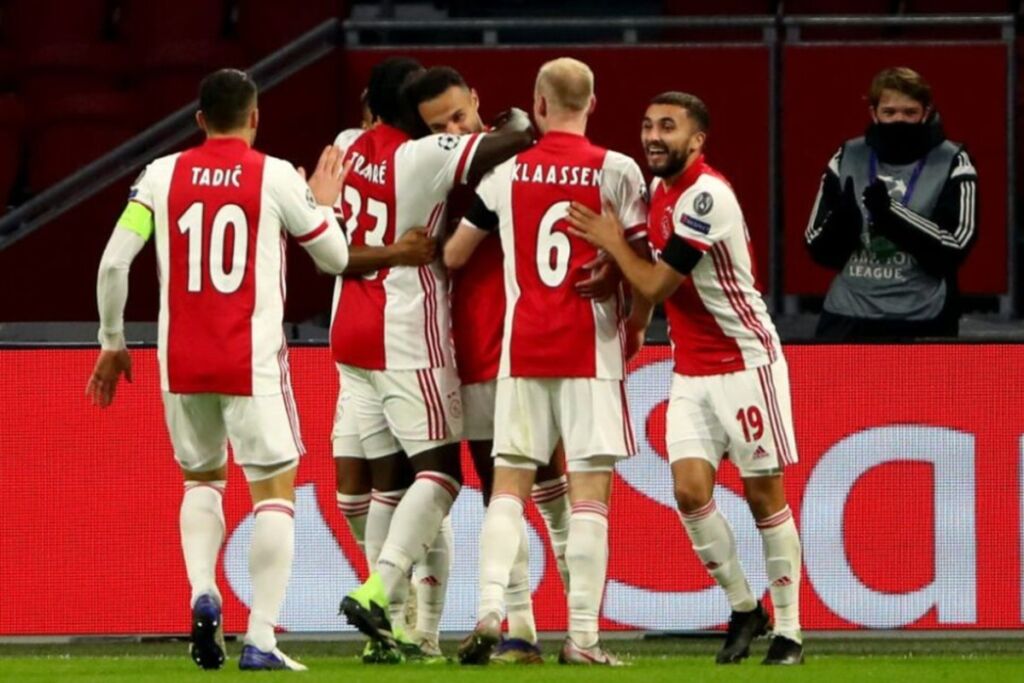 Ο Άγιαξ φέτος σπάει όλα τα κοντέρ στην επίθεση