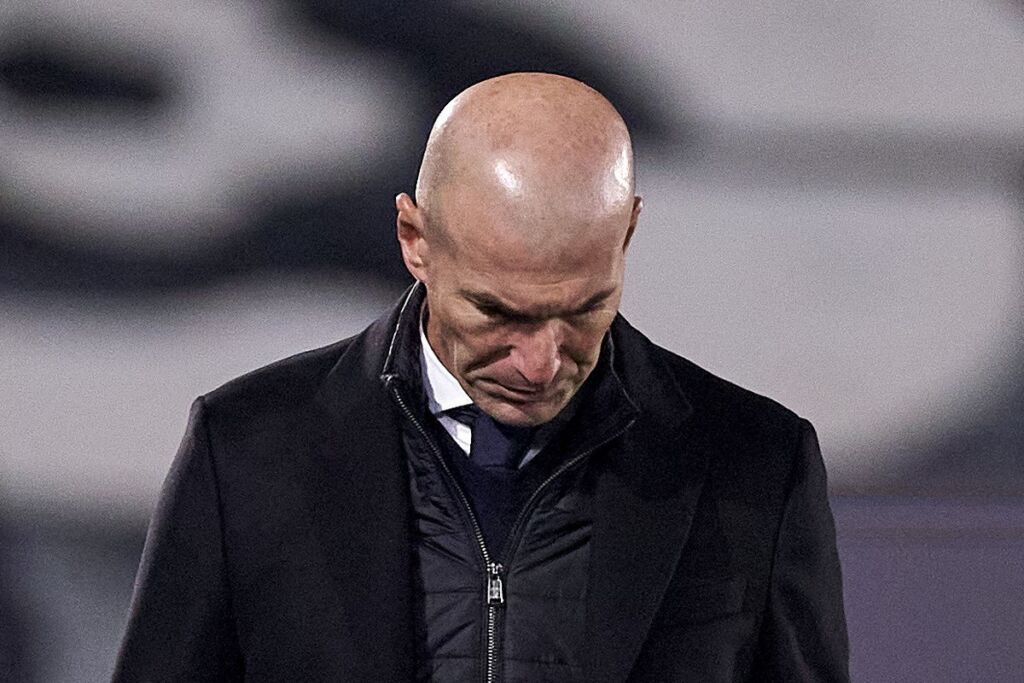 Ζιντάν: “Εγώ φταίω, κατηγορήστε εμένα για την εικόνα μας”