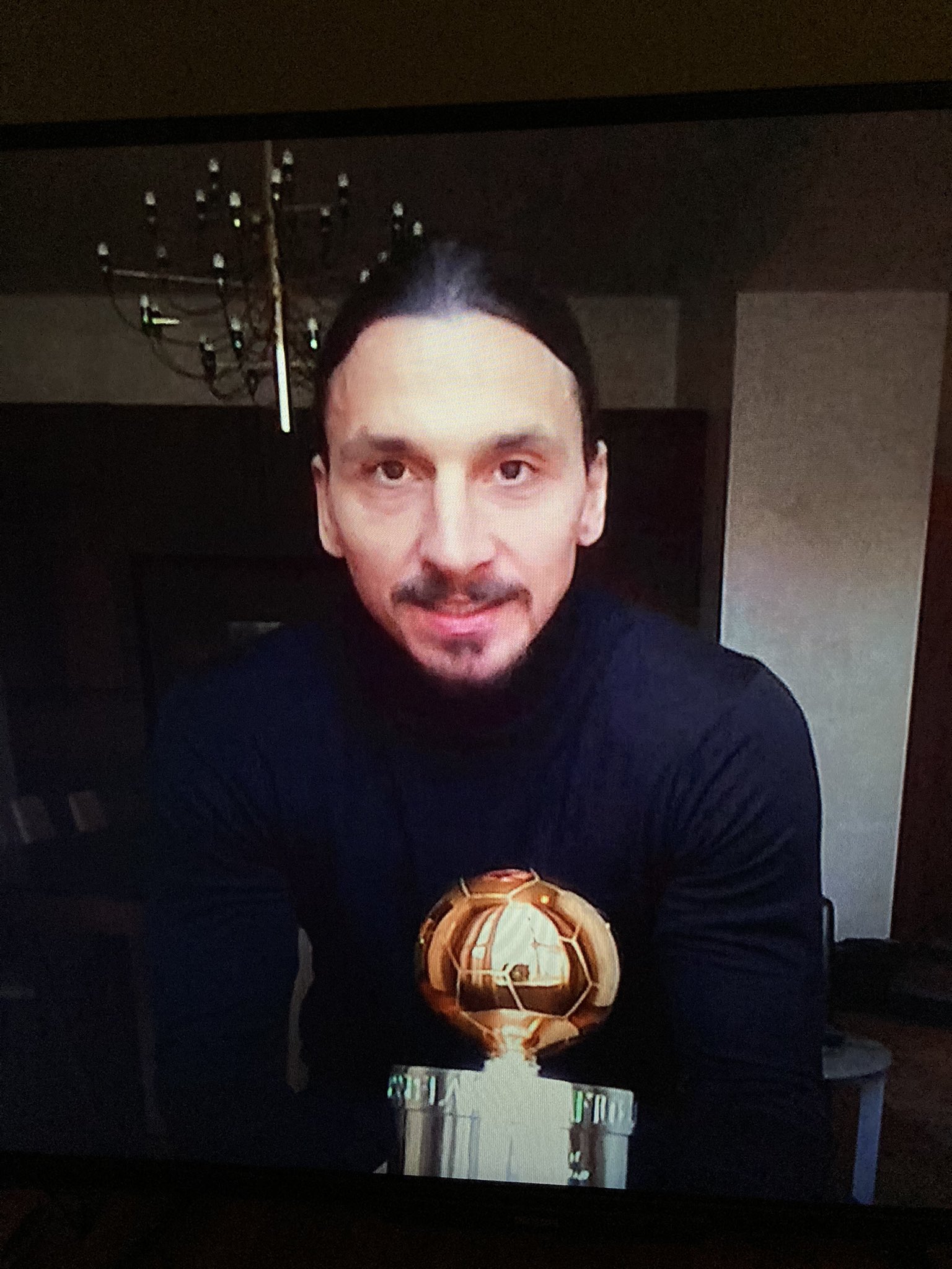 Ζλάταν, εσύ σούπερ- σταρ!