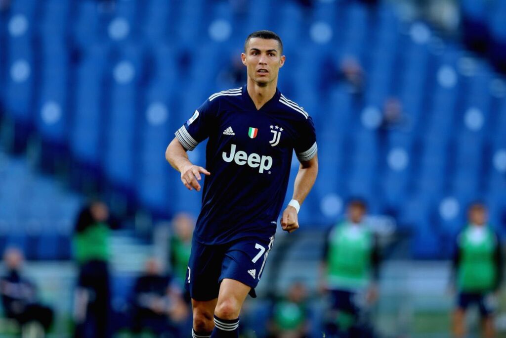 Ενοχλημένος με τα σενάρια ο Κριστιάνο, μένει Γιουβέντους!