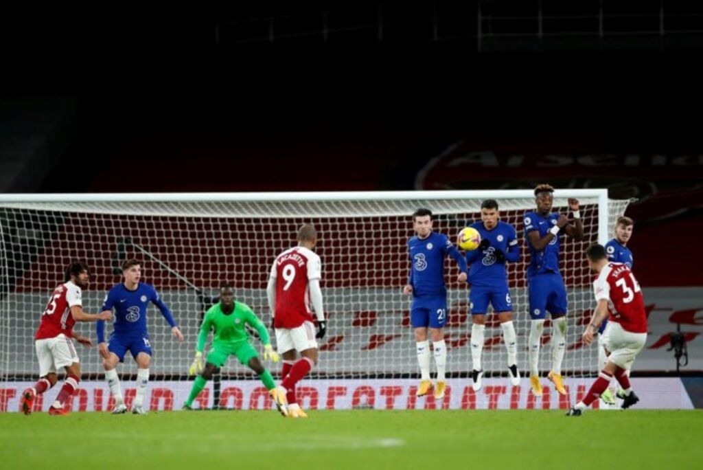 Απευθείας φάουλ – όνειρο του Τσάκα «ξέρανε» τον Μεντί (vid)