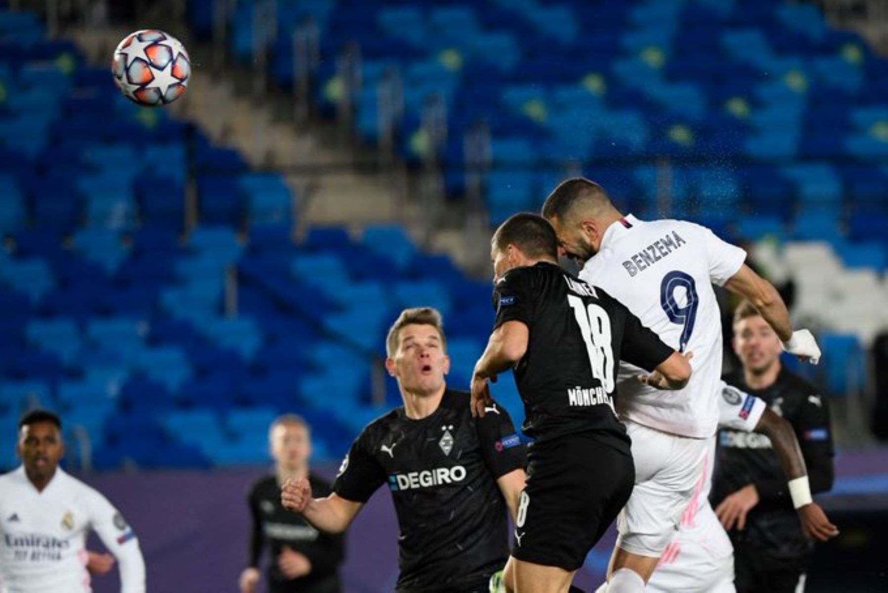 Φτιαγμένος για τα δύσκολα ο Μπενζεμά – Μπροστά η Ρεάλ (vid)