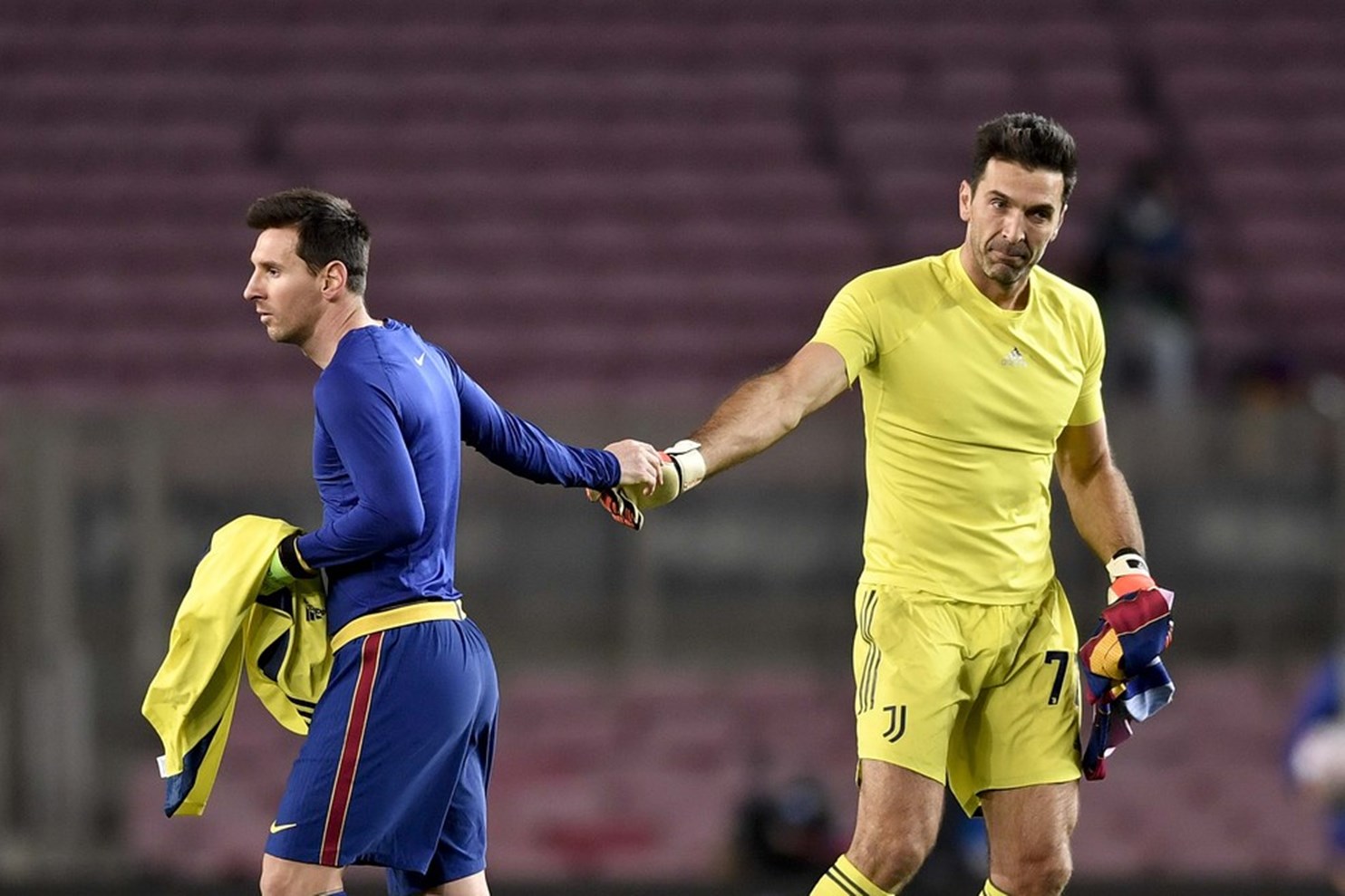 Αυτά τα κάνει ο Μπουφόν και κανείς άλλος!