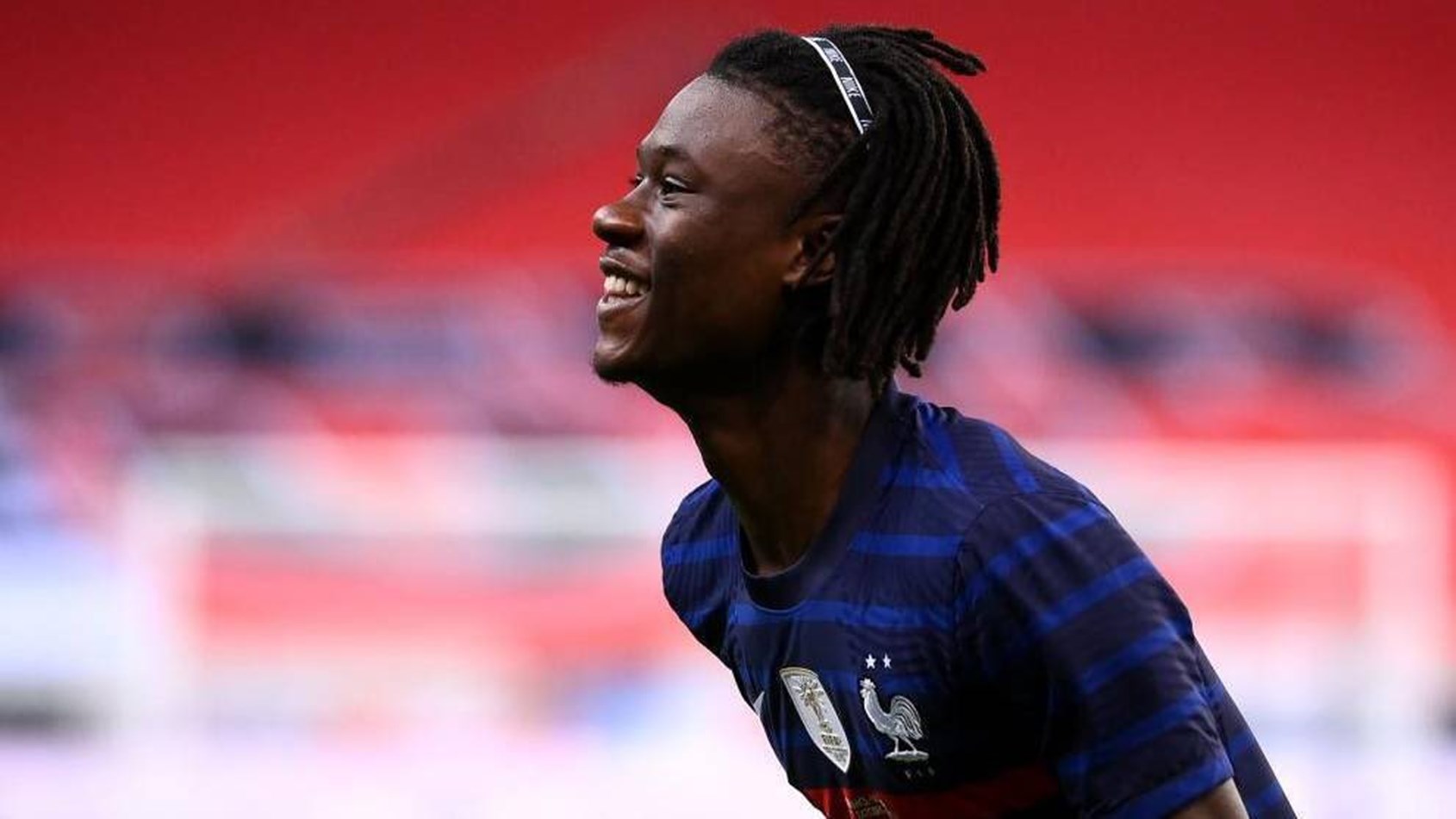 Θέλει Καμαβινγκά, αλλά φοβάται το… ρίσκο η Μπάγερν!