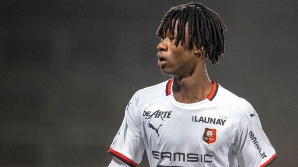 Τον πρώτο λόγο η Μπάγερν Μονάχου για Καμαβινγκά