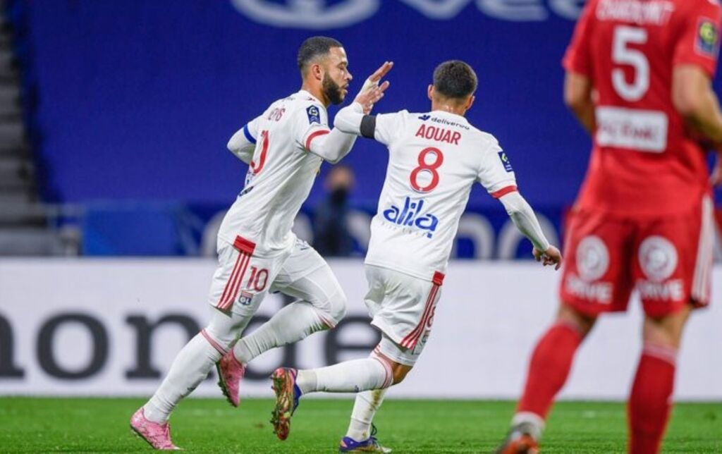 Μέμφις Ντεπάι… φωνάζει Μπαρτσελόνα (vid)