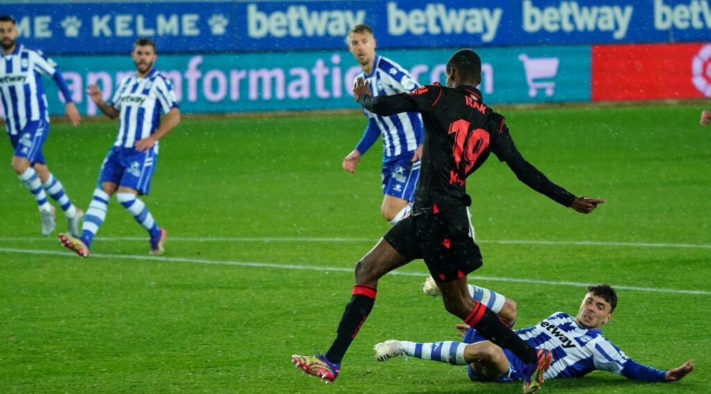 Κόλλησε στο μηδέν – Έχασε τη κορυφή η Σοσιεδάδ!