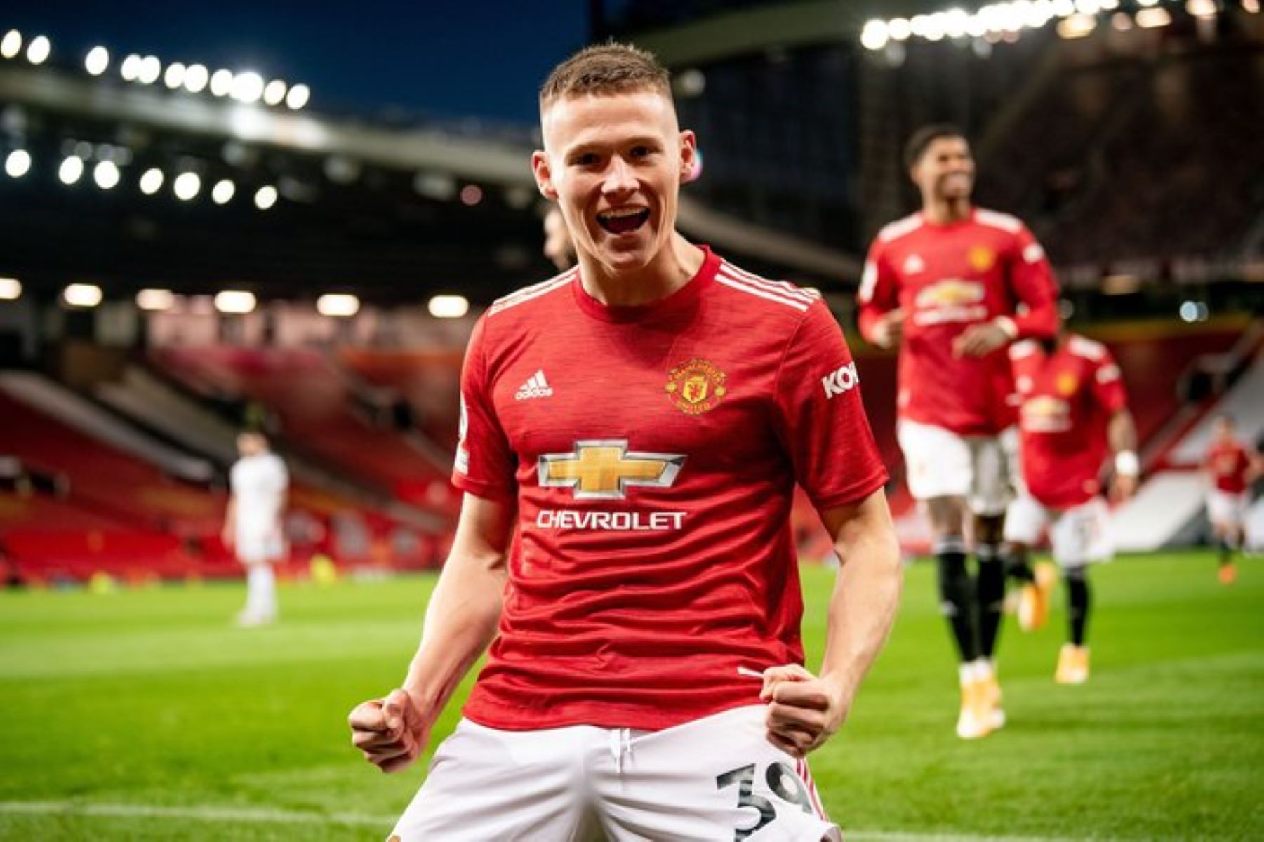 Χαμογελά και ο Διάβολος με αυτή τη Γιουνάιτεντ (vid)