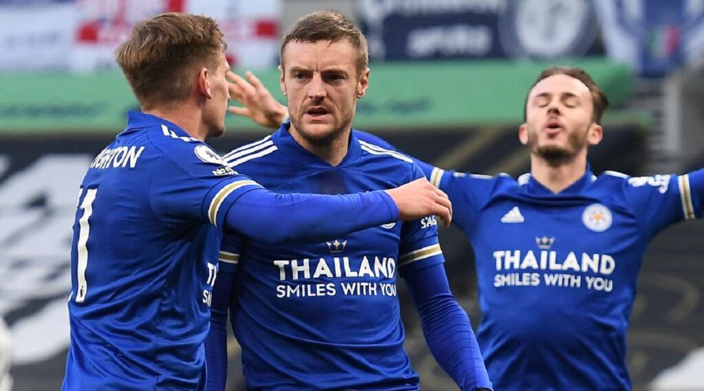 Άλωσε το Λονδίνο και βλέπει κορυφή η μεγάλη Λέστερ!(vid)