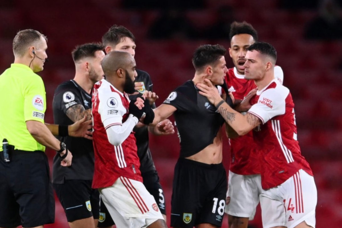 Τζάκα που δίδασκες και λόγο δεν εκράτεις