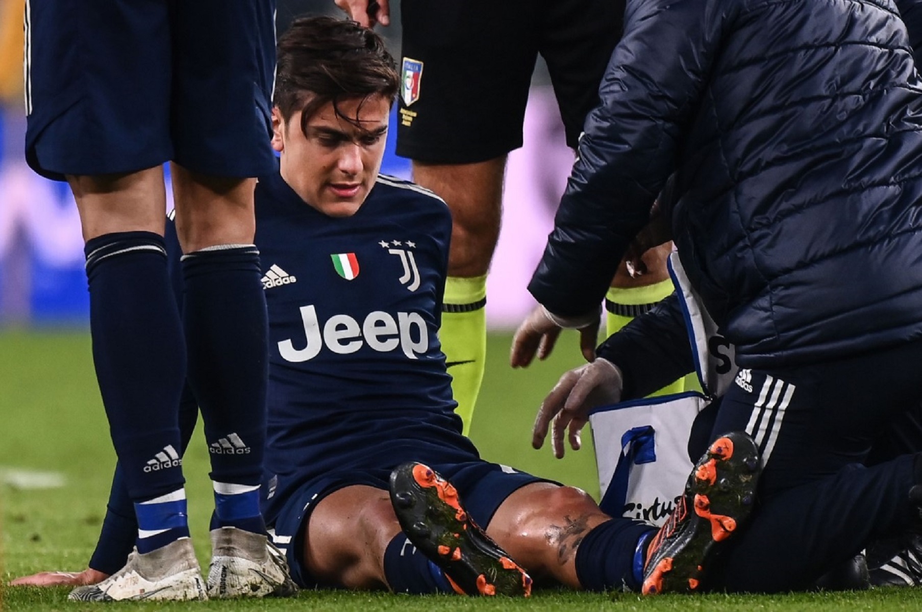 Φόβοι για μεγάλη ζημιά στο γόνατο του Ντιμπάλα!