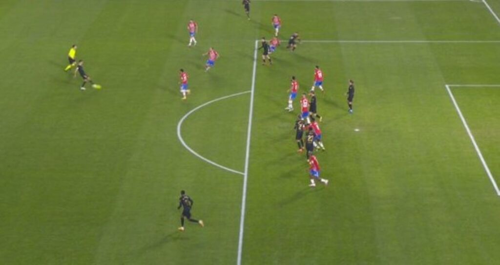 Η επίμαχη φάση στο Γρανάδα – Μπαρτσελόνα (vid)