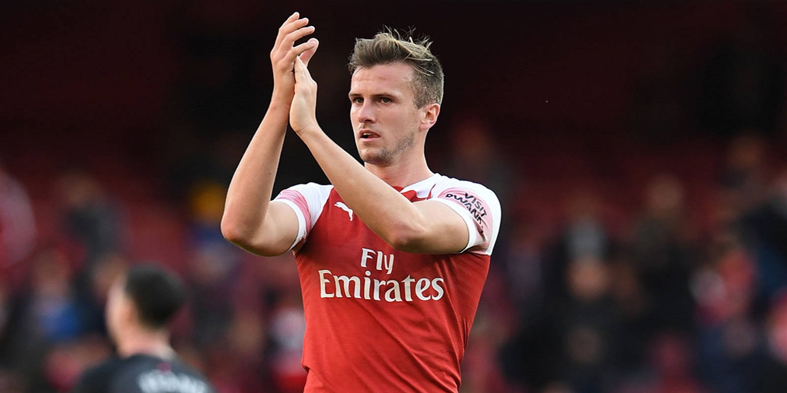 Επιβράβευση και νέο συμβόλαιο για Χόλντινγκ!