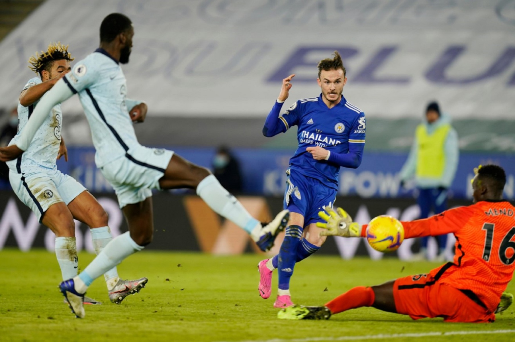 «Αλεπούδες» για… φίλημα, Τσέλσι για κλάματα!