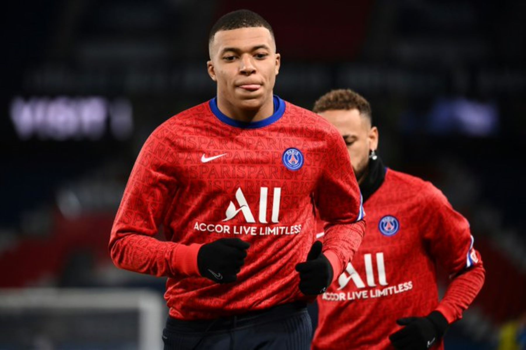 Ο Μπαπέ βάζει… φωτιά στα σχέδια της Ρεάλ (vid)