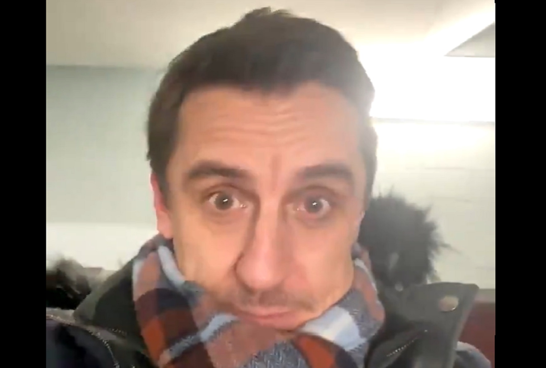 «Ξαναχτύπησε» ο Νέβιλ – ”Τα λέμε τη Κυριακή”