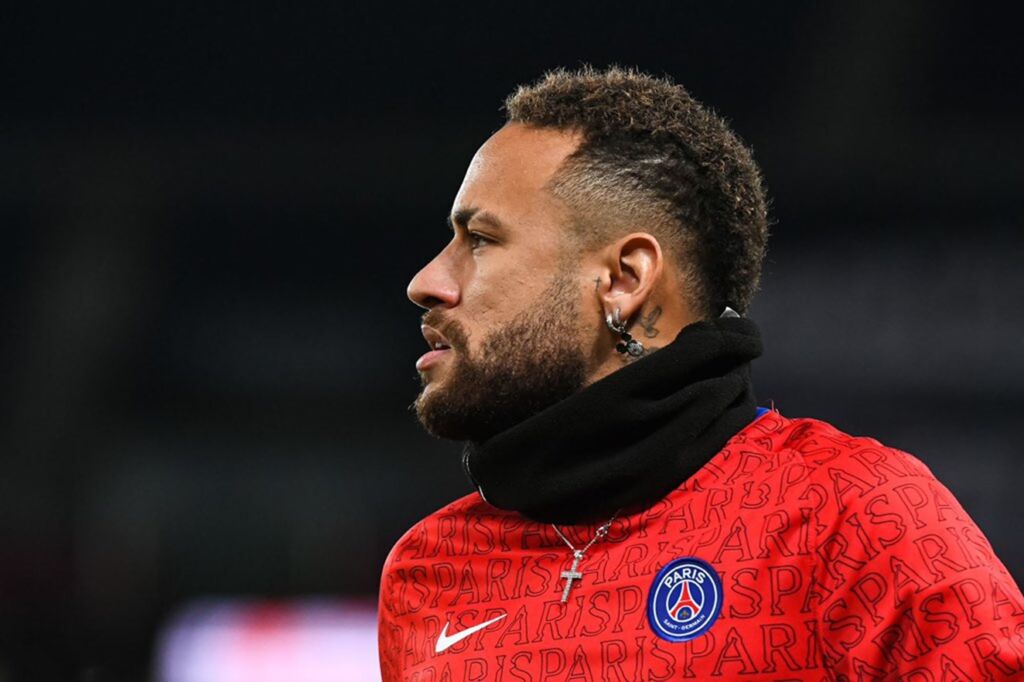 Νεϊμάρ: “Θέλω να παραμείνω στην Παρί για πολλά χρόνια”