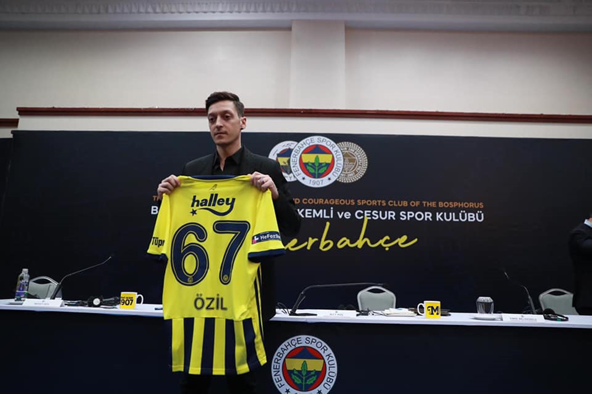 Ο εφιάλτης της Άρσεναλ με τον Οζίλ έχει... συνέχεια! 