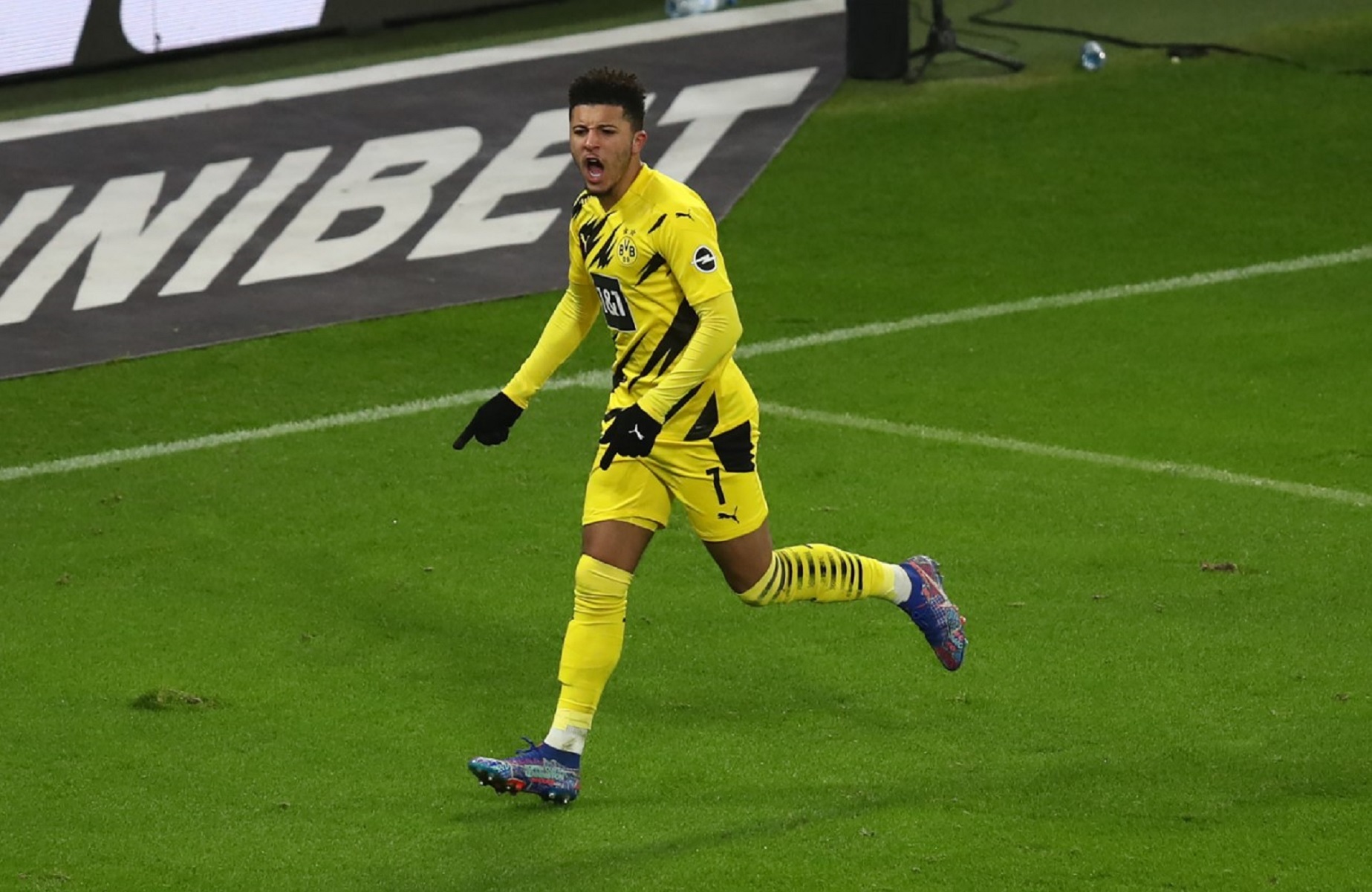 Ο Σάντσο ανεβαίνει και η Ντόρτμουντ… πετάει!