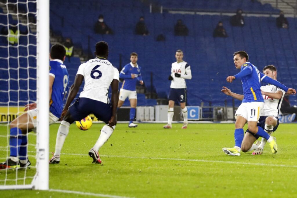Τότεναμ για κλάματα και Μπράιτον για φίλημα (vid)