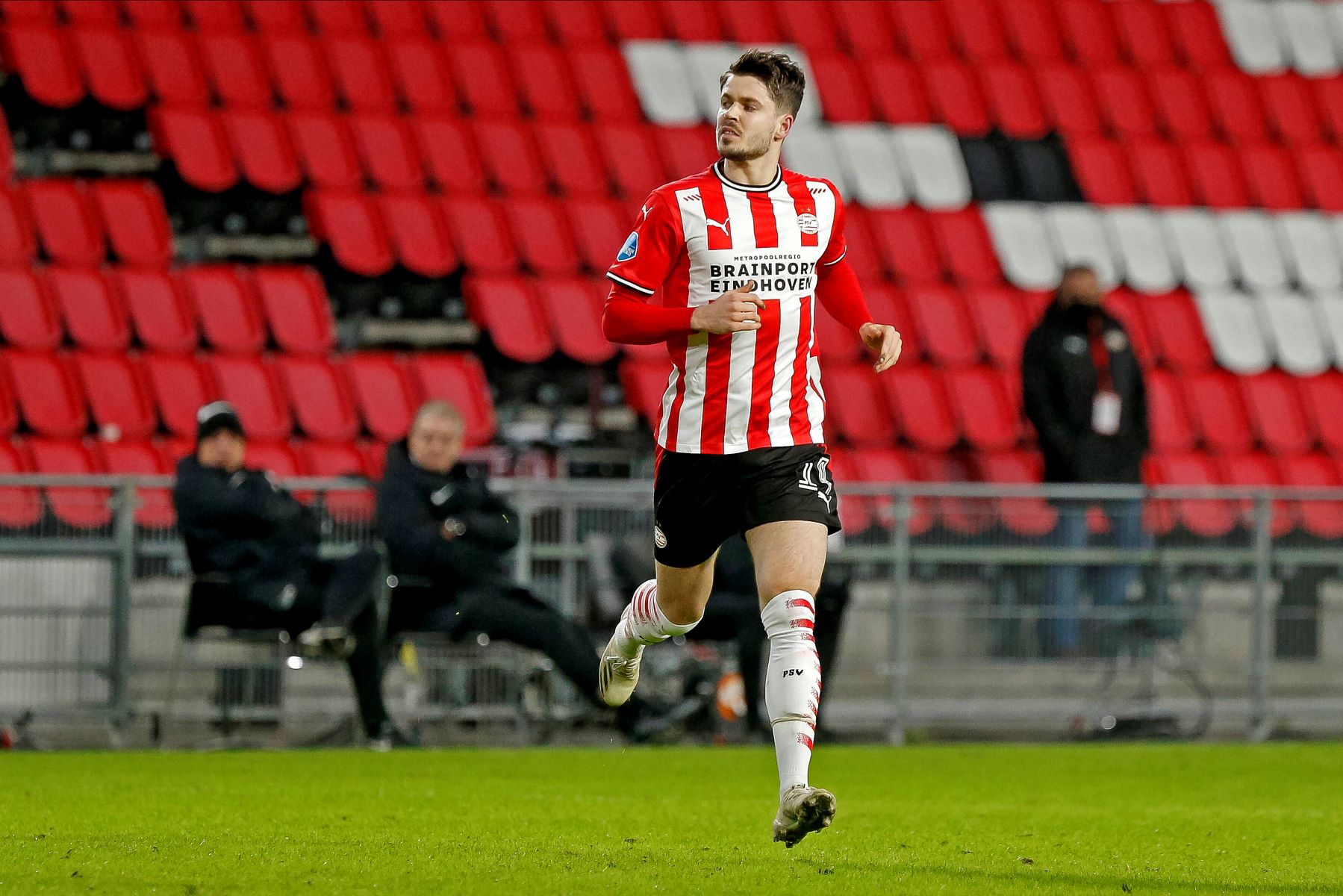 Μάρκο φαν Γκίνκελ… 983 ημέρες μετά (pic)