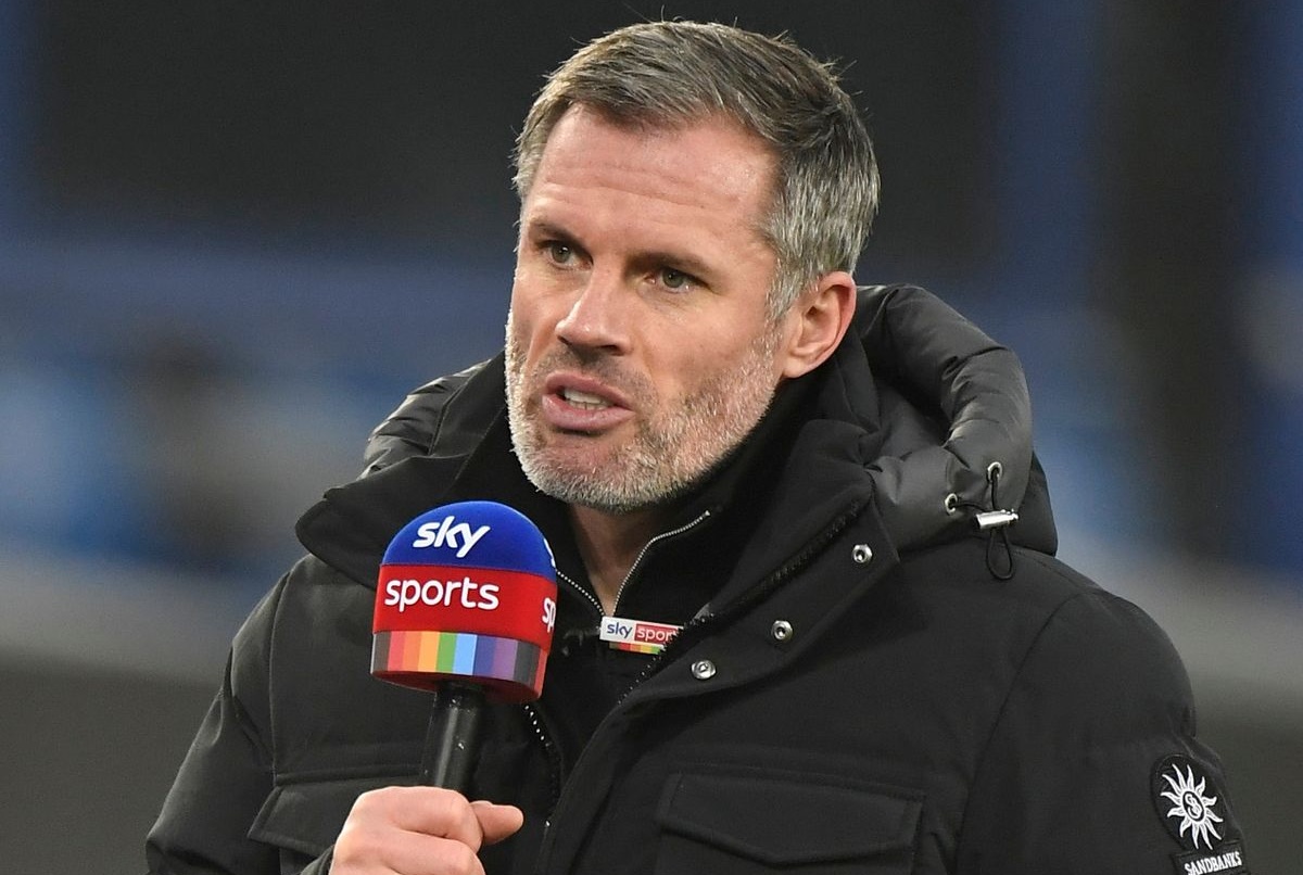 Κάραχερ: «Nα συμβιβαστεί με την τετράδα η Λίβερπουλ»