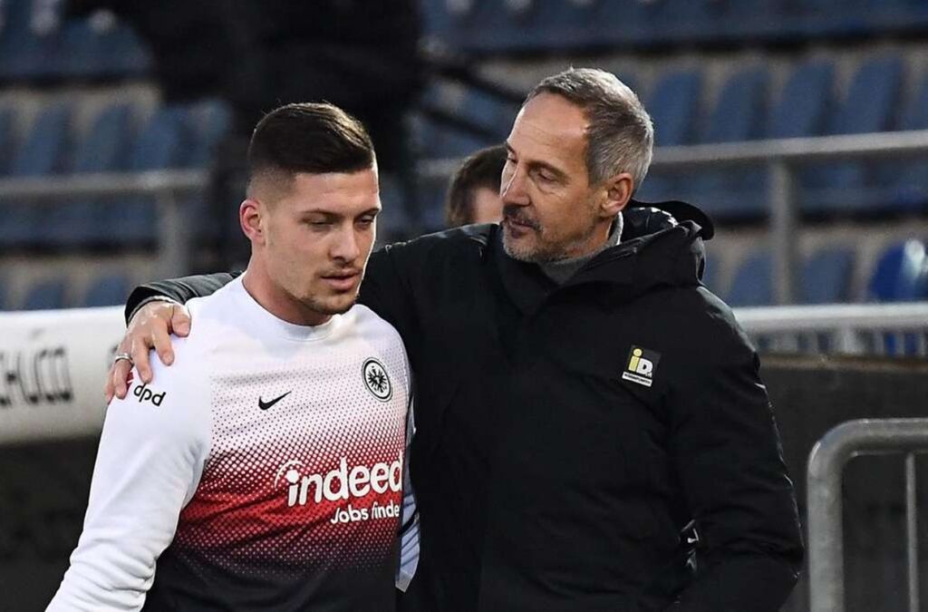 «Καλύτερα ο Γιόβιτς να βρίσκεται στον πάγκο»