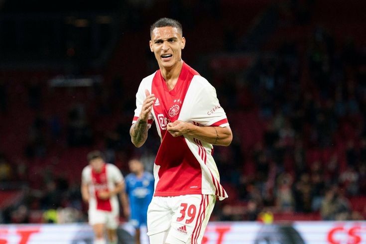 Θέμα... χρόνου να την "κάνει" και ο Άντονι στο μέλλον!