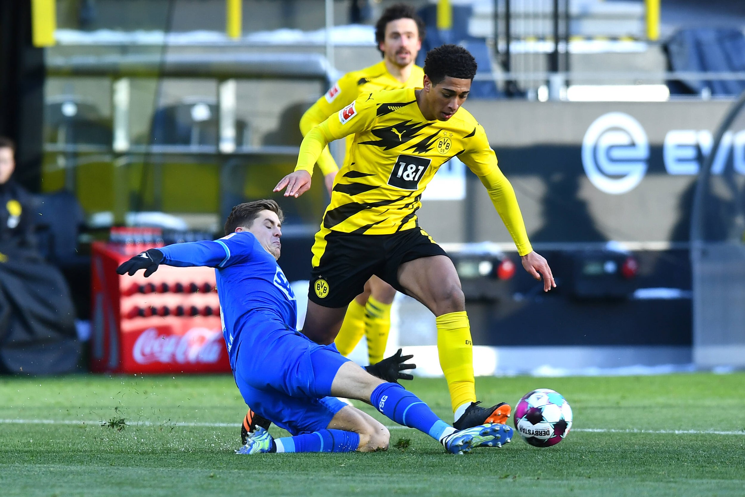 Όχι για τον τίτλο, αλλά για την Ευρώπη θα παλέψει η Ντόρτμουντ! (vid)