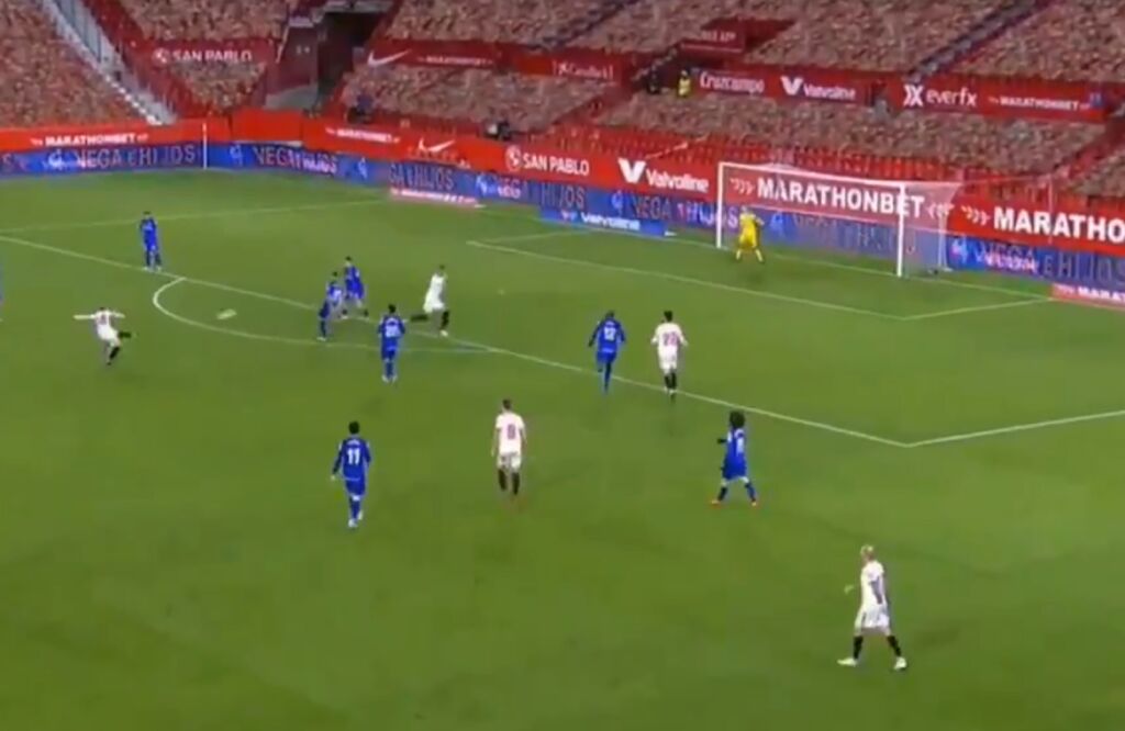 Τηλεκατευθυνόμενη… ρουκέτα το πρώτο «αίμα» του Γκόμεζ (vid)