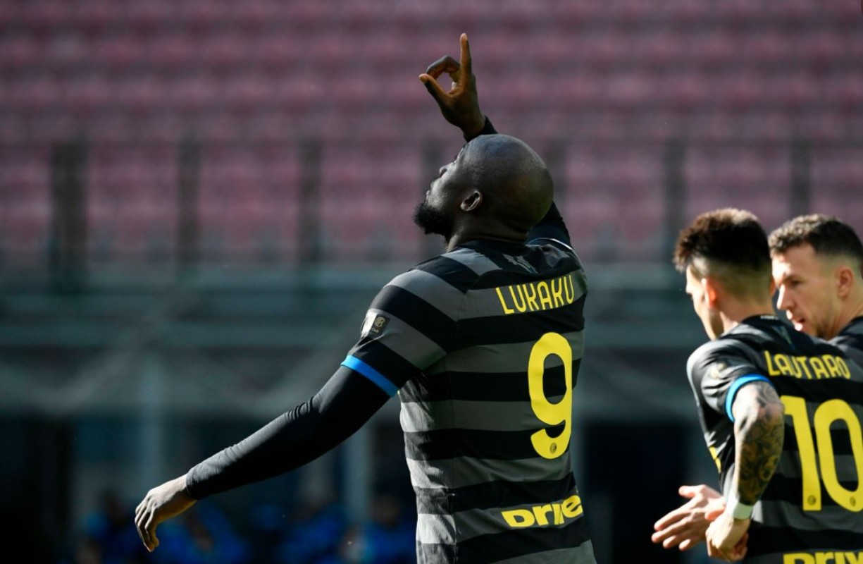 Ίντερ γερά, γερά, πρωτάθλημα ξανά! (vid)