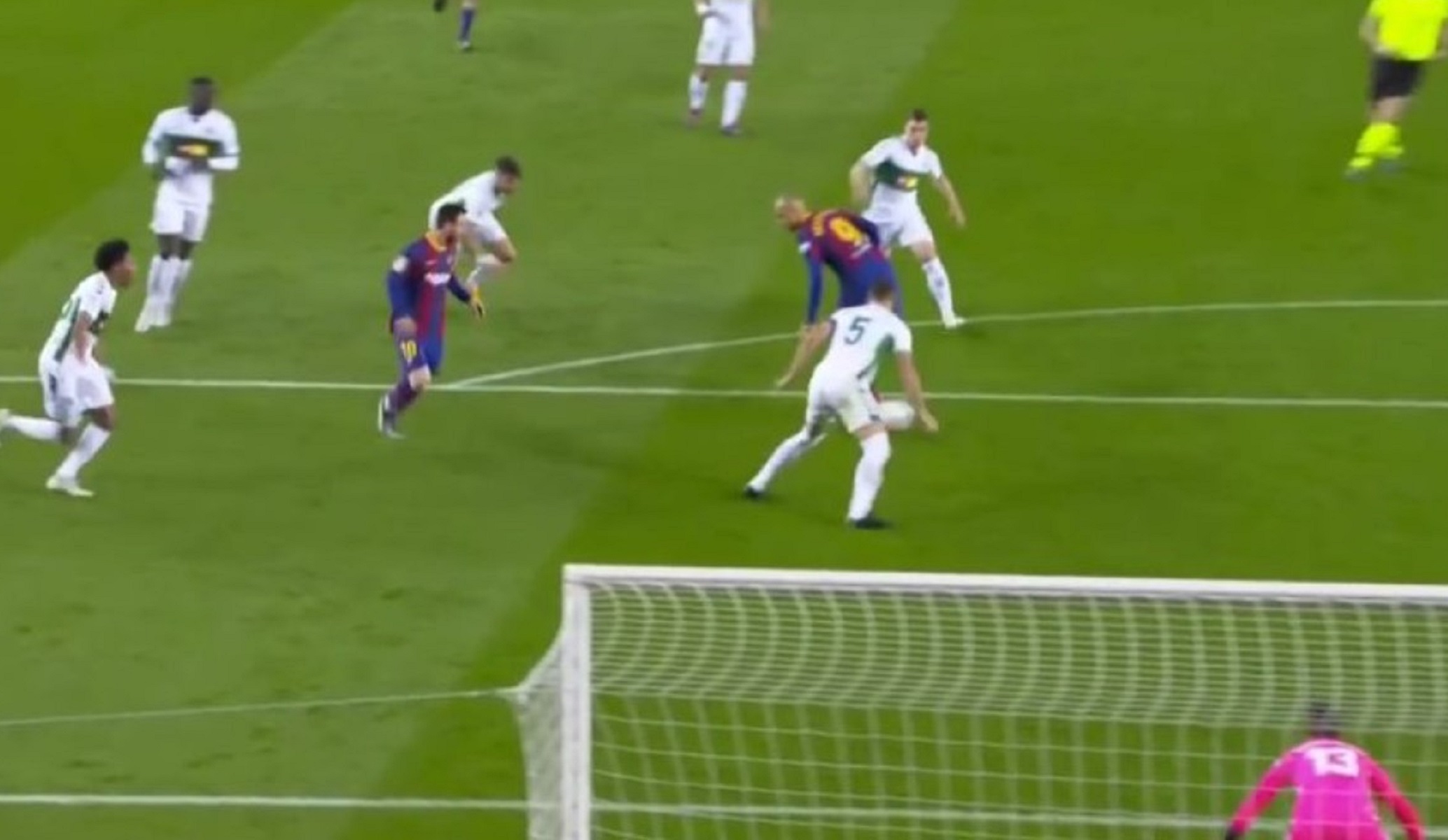 Ο Μέσι «ξεκλείδωσε» την Έλτσε με συνδυασμό… μαγεία! (vid)