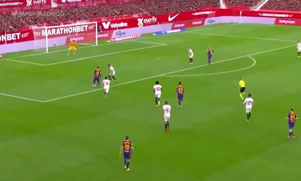 Μαγικό γκολ του Μέσι – Έστειλε τον Φερνάντο για… σπίρτα (vid)