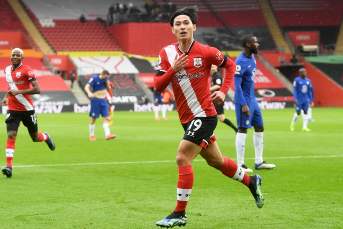 Απόλαυση ο Μιναμίνο! Όχι μόνο για το γκολ, αλλά και για τις... σακούλες! 