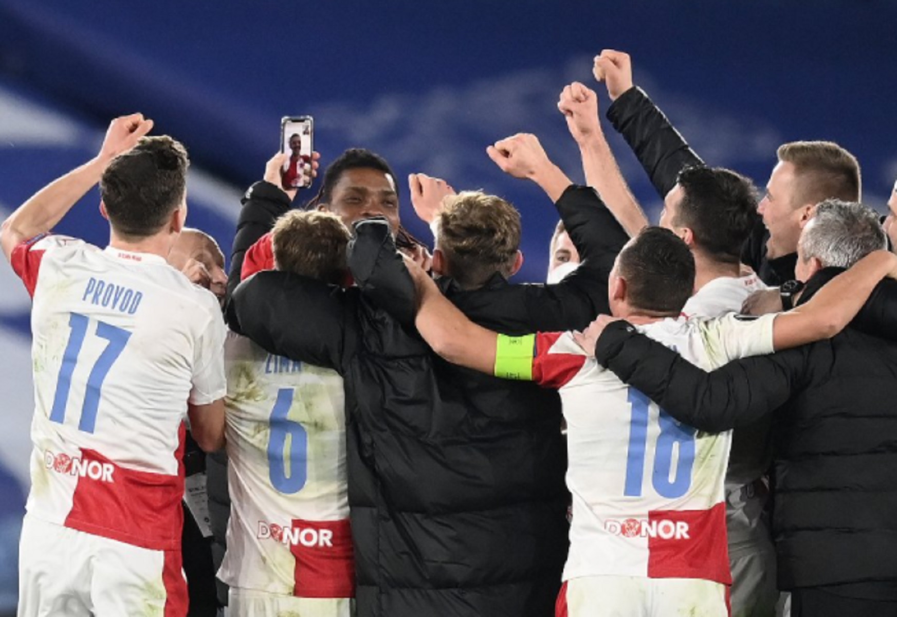 Ένα με τη Σλάβια Πράγας ο Τόμας Σούτσεκ (vid)