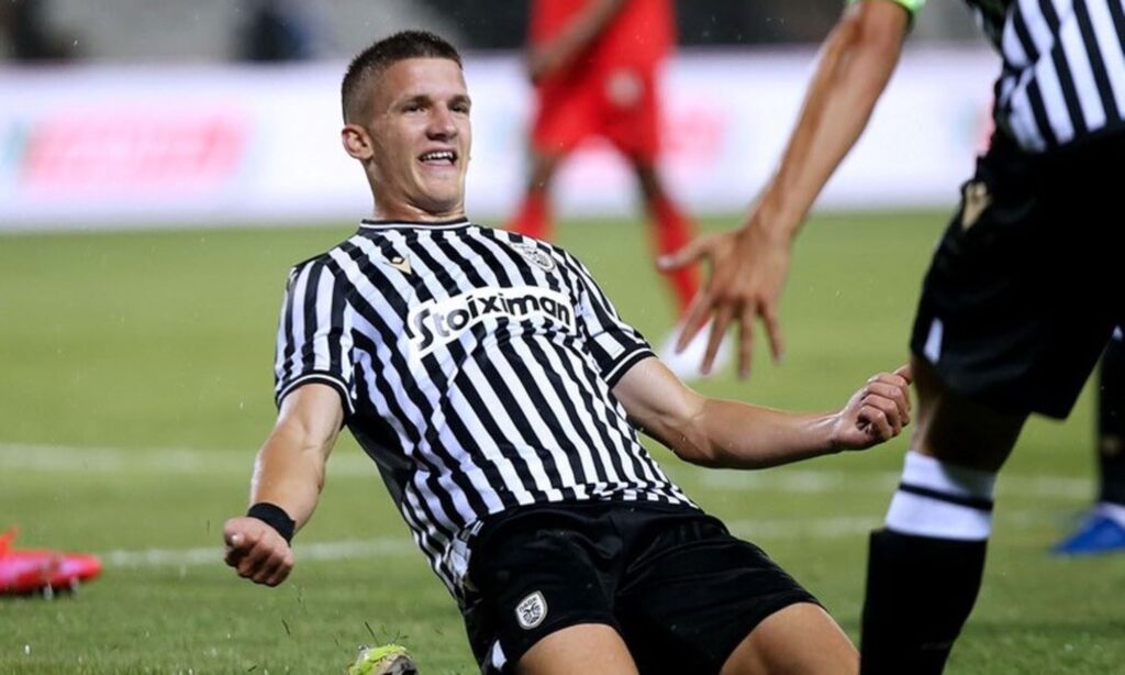 Bild: «Ο Τζόλης είναι ένα βήμα πριν τη Ντόρτμουντ»