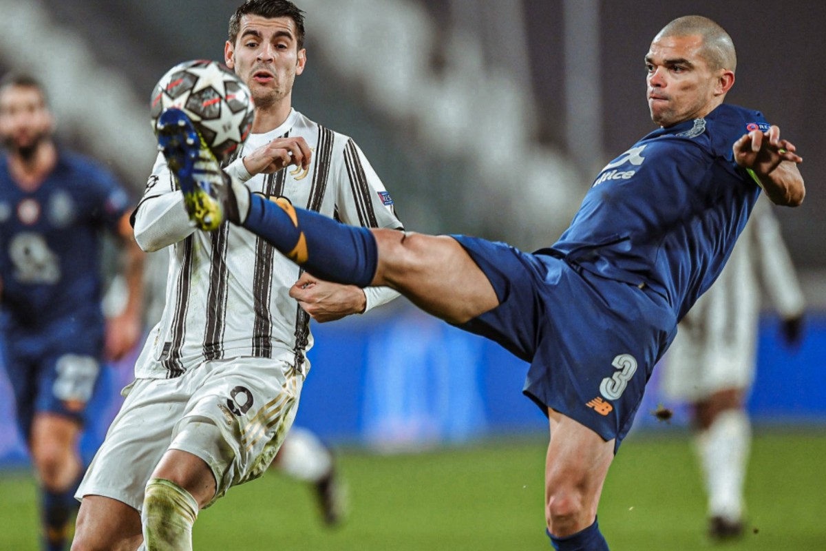 Ο 38χρονος Πέπε σε μία εμφάνιση για σεμινάριο (vid)